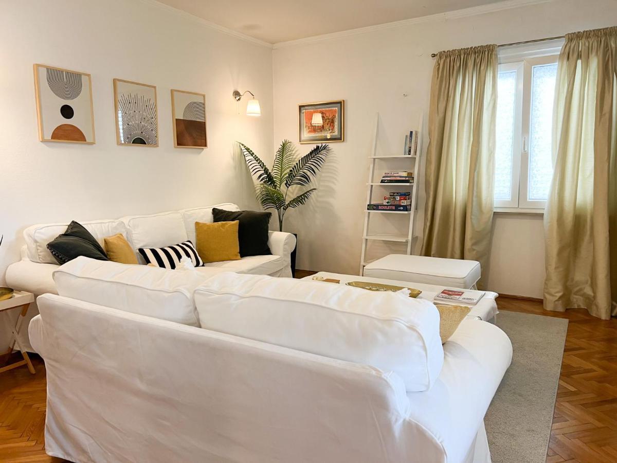 Apartment Mlini Central Bagian luar foto